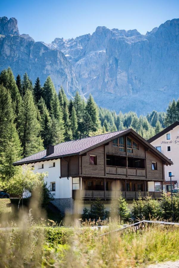 Chalet Albric Apartment Selva di Val Gardena Ngoại thất bức ảnh