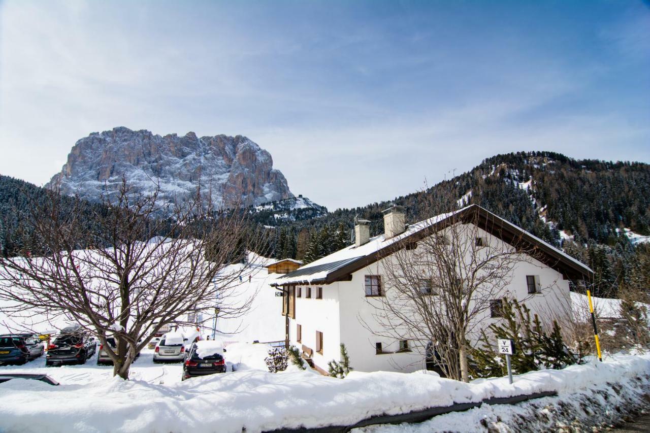 Chalet Albric Apartment Selva di Val Gardena Ngoại thất bức ảnh